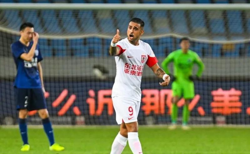泰山晋级亚冠八强崔康熙表现,今日中超看点崔康熙