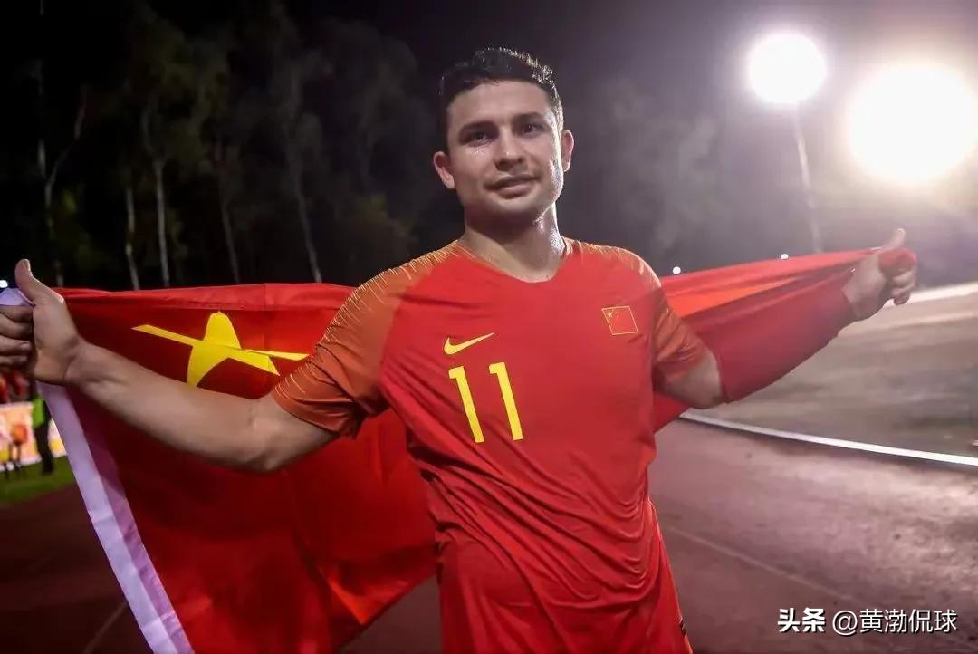 李铁弃归化德甲,李铁谈归化球员战术