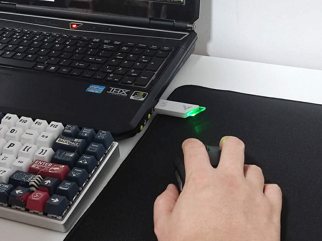 小巧灵敏黑科技雷柏vt9pro鼠标,雷柏rapoovt9pro无线游戏鼠标