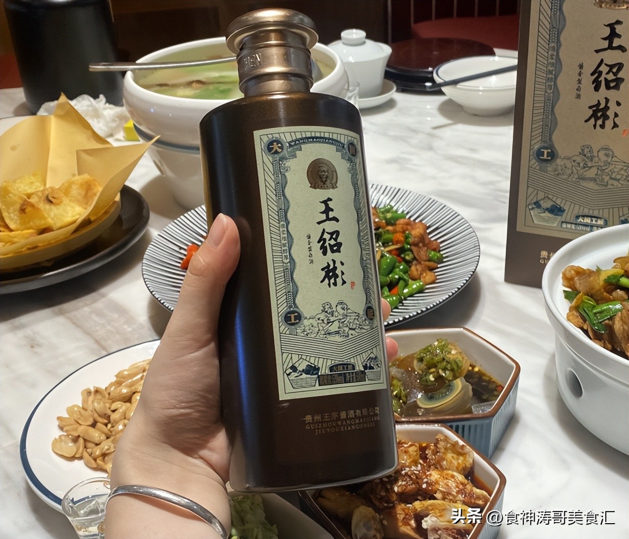 包装太丑惨遭嫌弃的四大良心白酒,被包装耽误的十款好喝的白酒