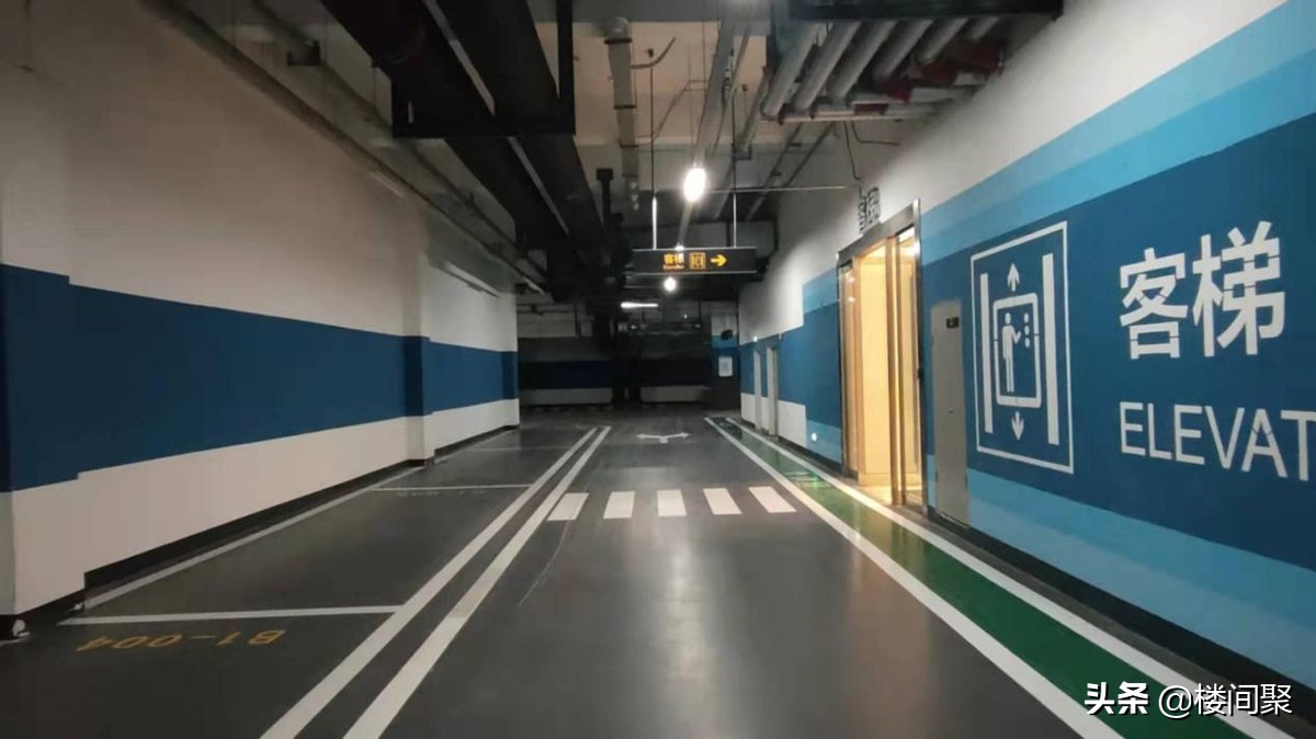 碧水清清映“如意”，大厦栉比迎春天！郑州金融岛一片沸腾