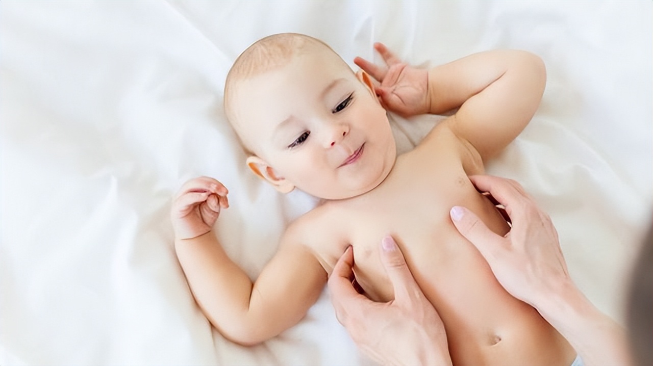 婴儿拍嗝拍不出来有点吐奶,给婴儿拍嗝拍不出来怎么办