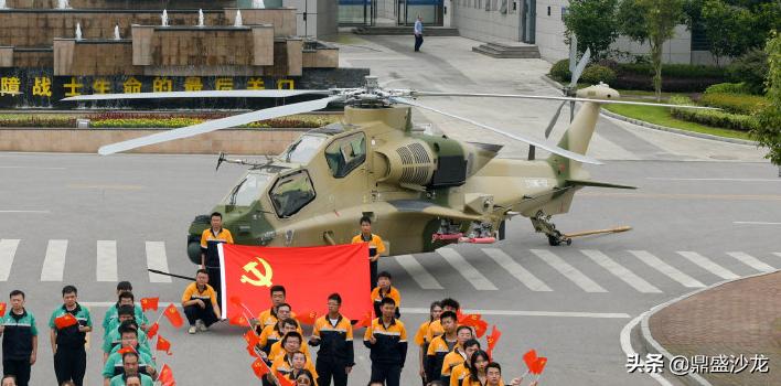 实锤！小巴终于抛弃T-129，Z-10直升机卧薪尝胆赢得最后胜利