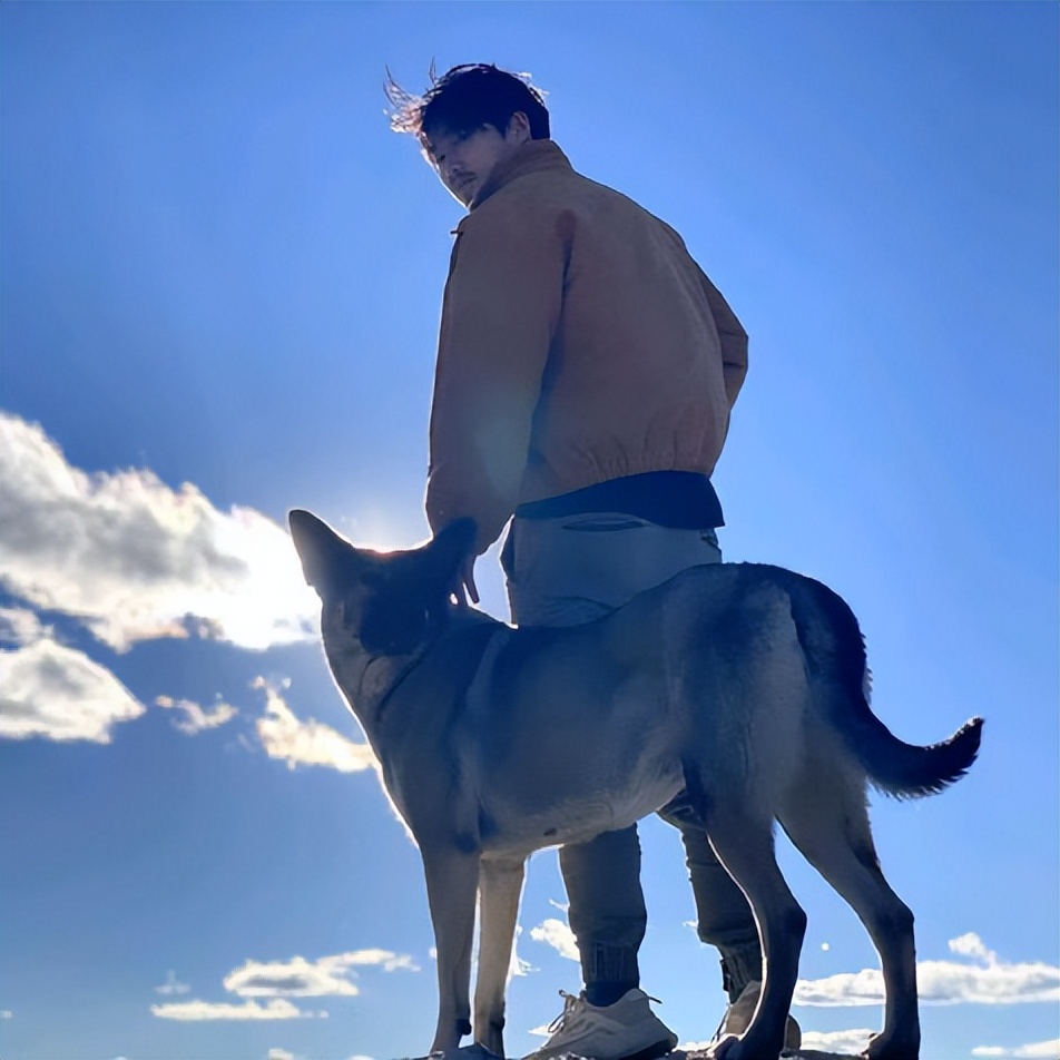 地震一座山移到另一座山,地震时的直播间