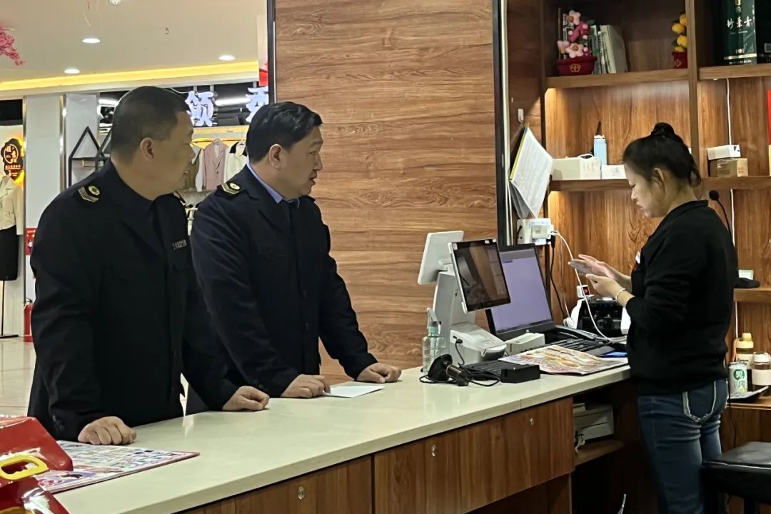 万荣县卫健行政执法队开展公共场所集中空调通风设施监督检查