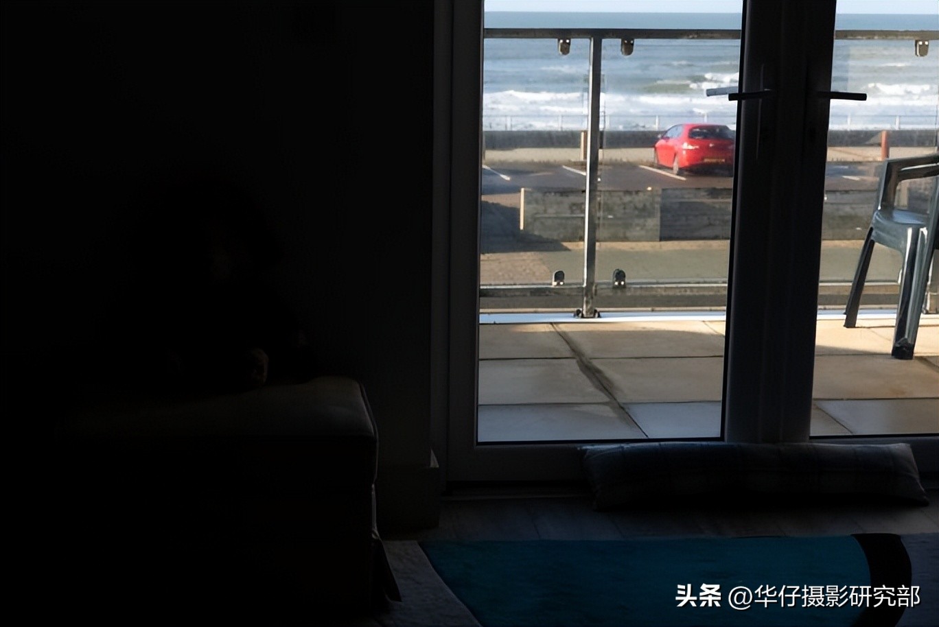 佳能r7与索尼a6400,佳能微单r7和r6哪个级别高些