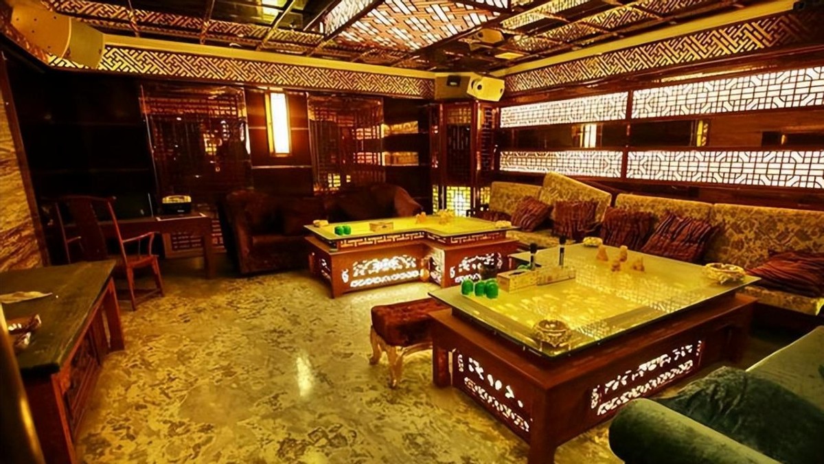 郑州皇家一号覆灭记完整,郑州皇家一号覆灭史