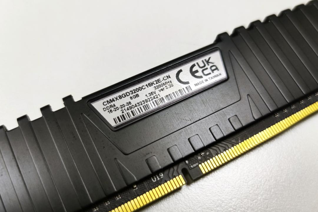 海盗船h150ipro和恩杰x73哪个好,恩杰x72跟海盗船h150i哪个好