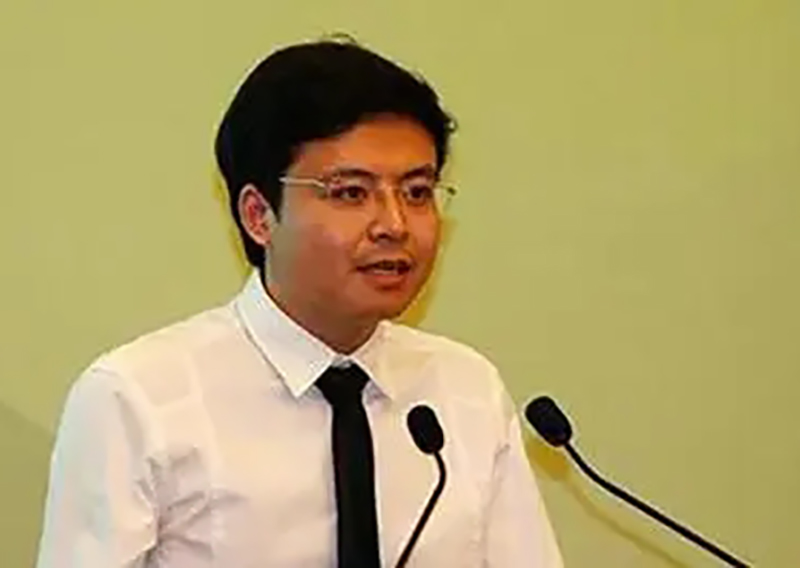 2001年高考满分作文赤兔之死译文,2001江苏满分作文赤兔之死谁写的