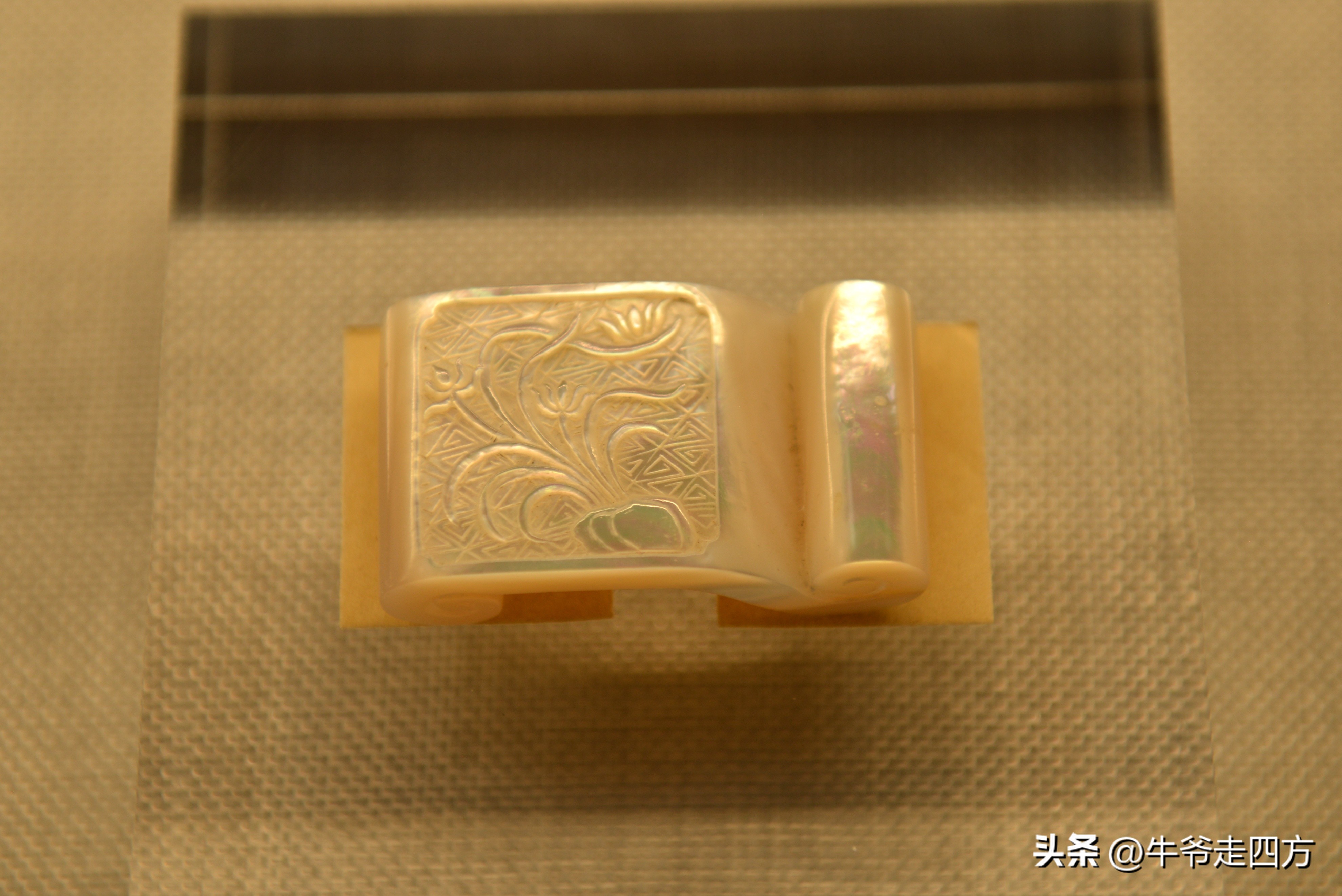 鍖椾含閲戠煶鍗氱墿棣嗗簡浜戝闂ㄧエ,閲戠煶鍗氱墿棣嗗簡浜戝