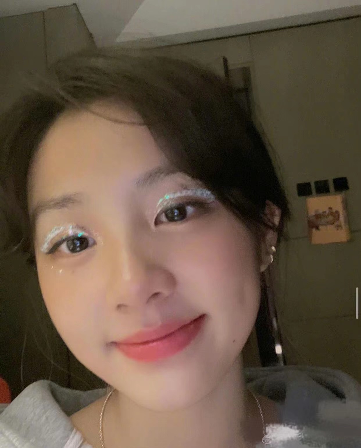 黄磊16岁大女儿气质大变,黄磊16岁女儿晒生活照继续访问