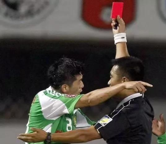 武汉三镇打深圳集锦,武汉三镇足球队升级之路