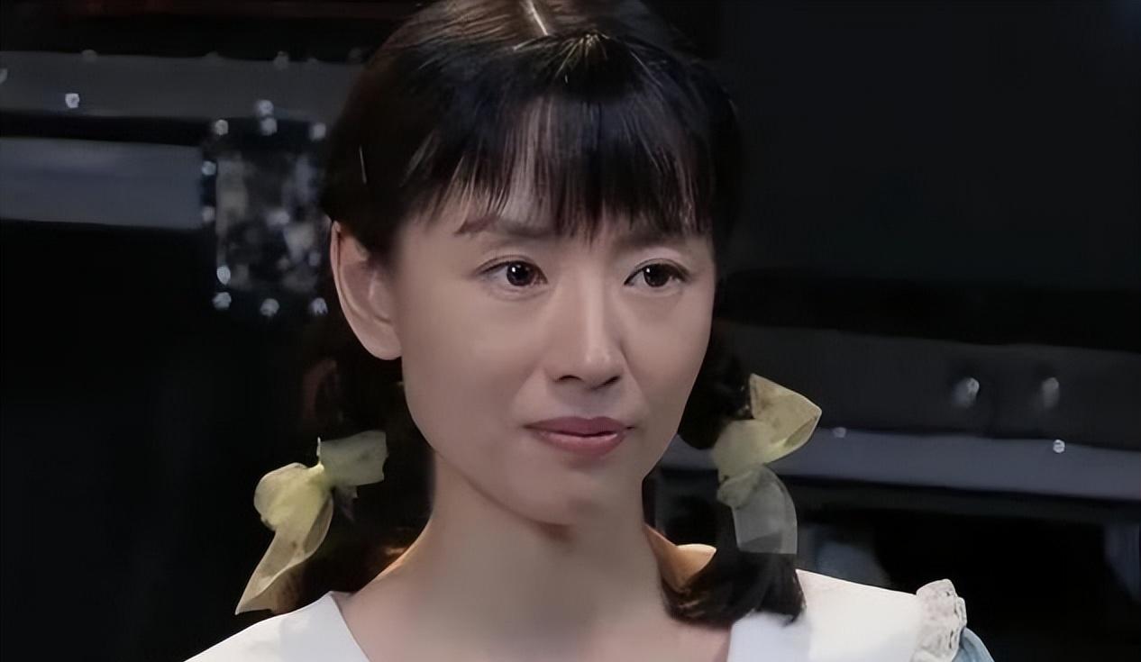 梅婷是否整容,演员梅婷的老公曾剑的照片