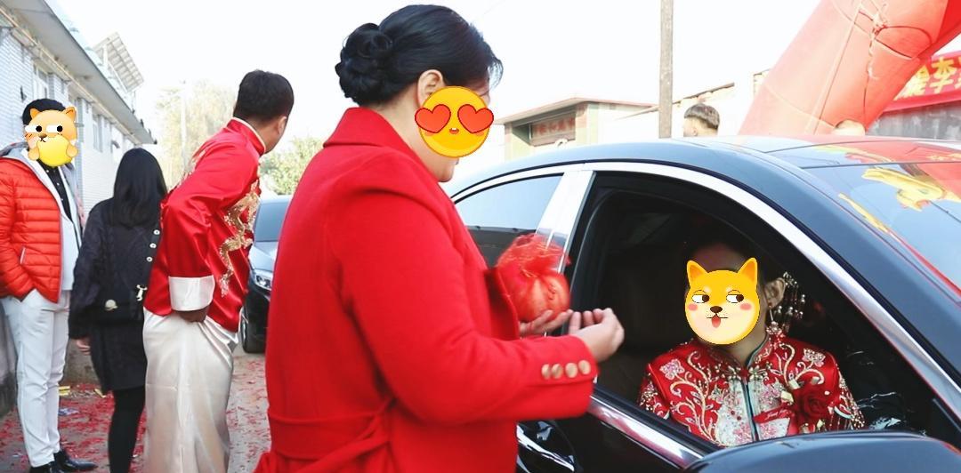 退休后才懂，别为儿女倾尽所有，要给自己留点钱养老