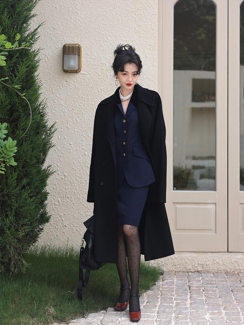 休闲大衣长款的穿搭技巧,简单版型很正的大衣穿搭