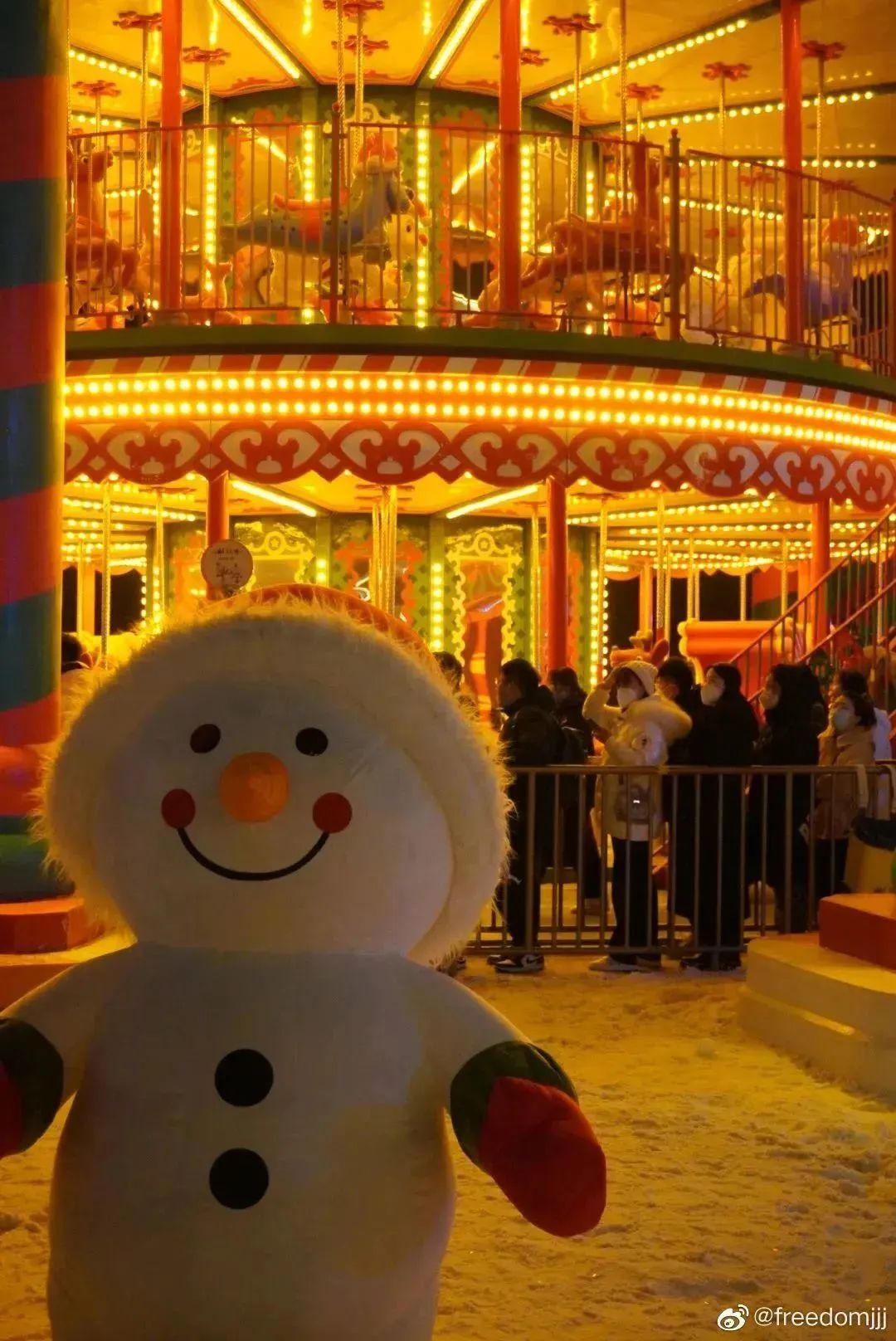 昨夜的滨江道，彻底刷屏了！