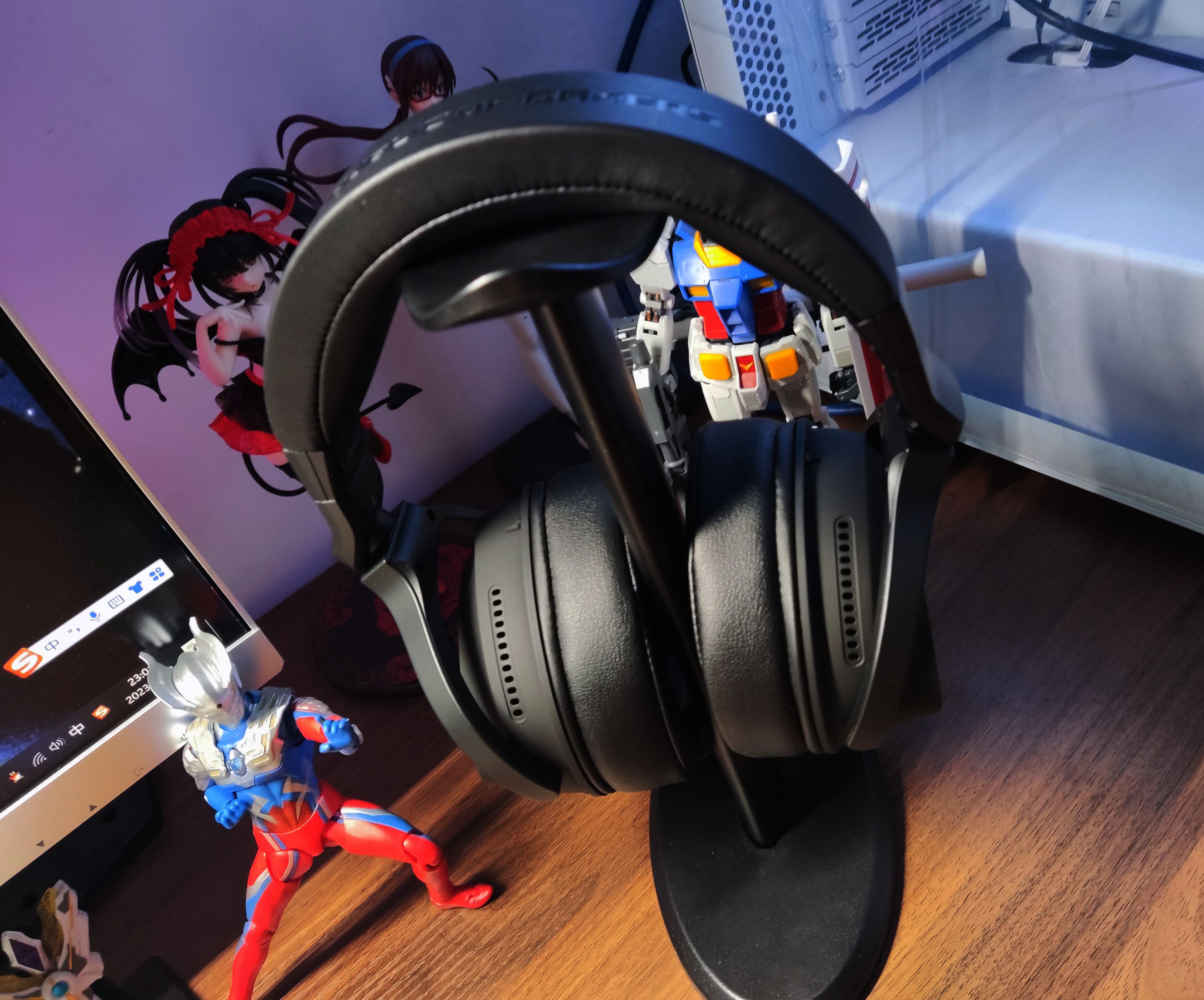 ROG棱镜S无线版电竞耳机,rog游戏耳机棱镜s版怎么样