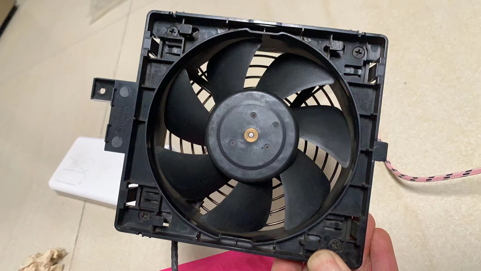 外星人大三角机箱什么材质,外星人大三角机箱购买