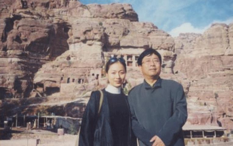 李红说前夫余秋雨,李红揭露前夫余秋雨的视频