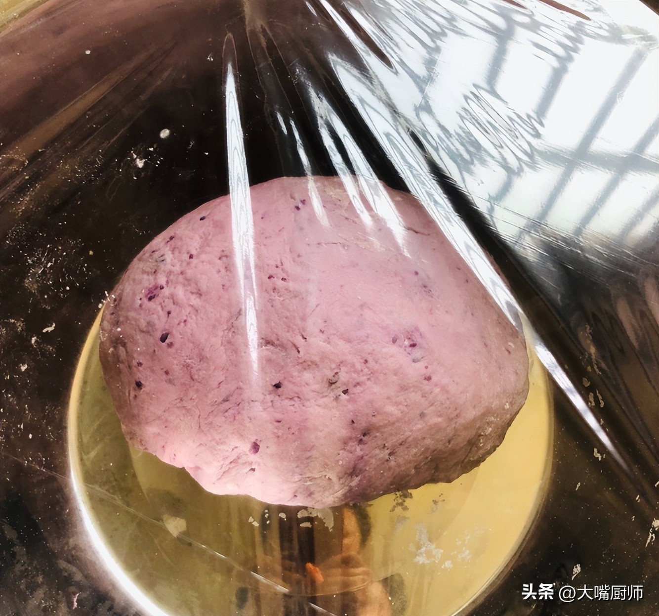 蒸馒头是热水蒸还是冷水蒸比较好,蒸馒头开水下锅会怎么样