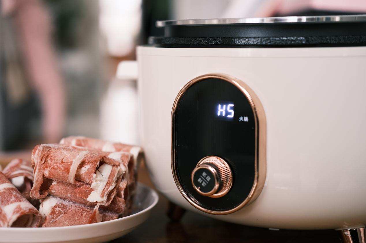 电火锅、电饭锅、电压力锅三合一，乐享多用，安本素电压力锅体验