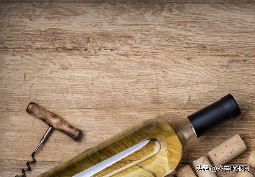 揭秘六款因包装不好被低估的白酒,各种类型白酒口感为什么不一样呢