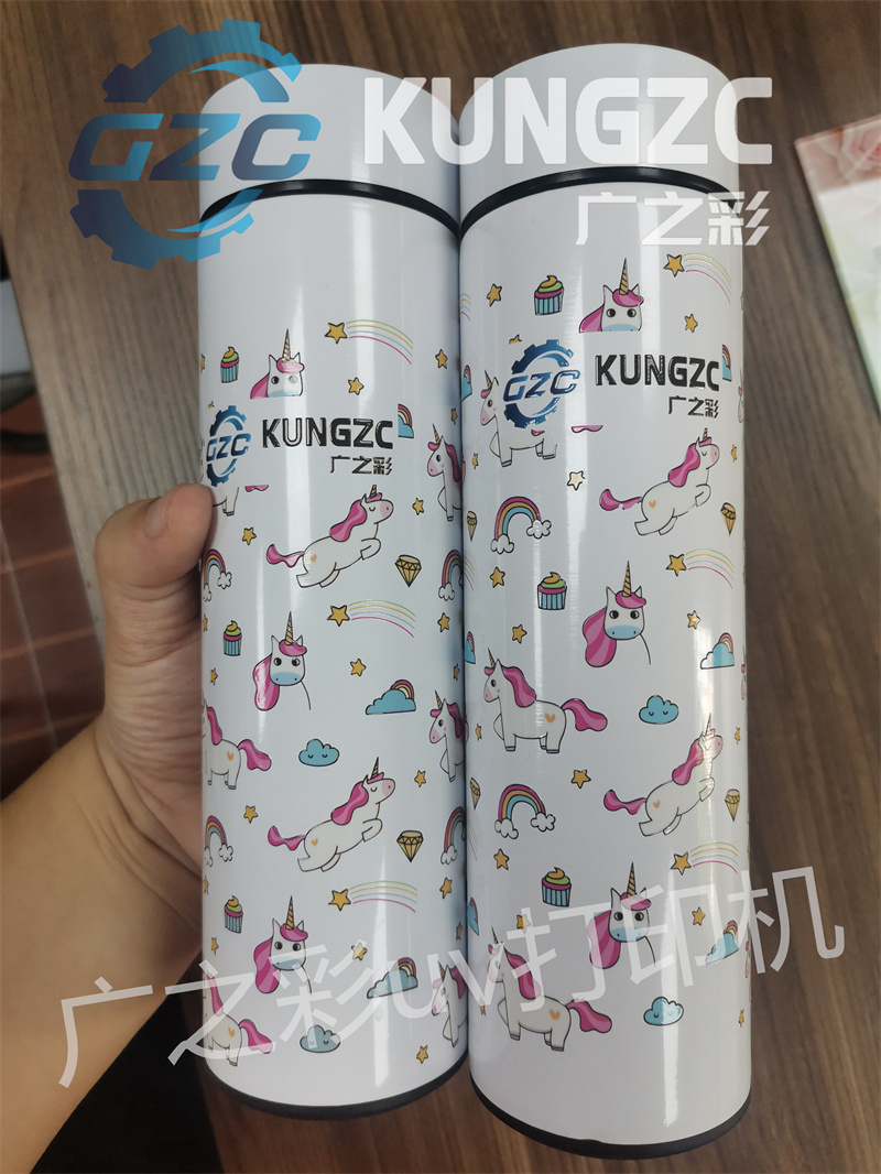 如何选择一款好的uv平板打印机,创新的uv打印机