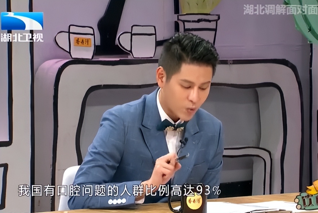 美白牙粉的功效和作用,牙齿美白去黄牙粉使用方法