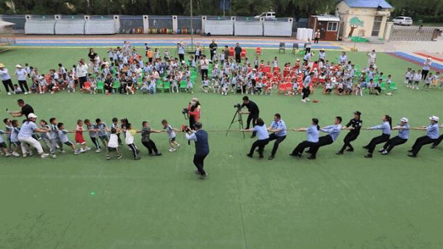 跟着警察去抓酒驾,跟着警察叔叔去出警