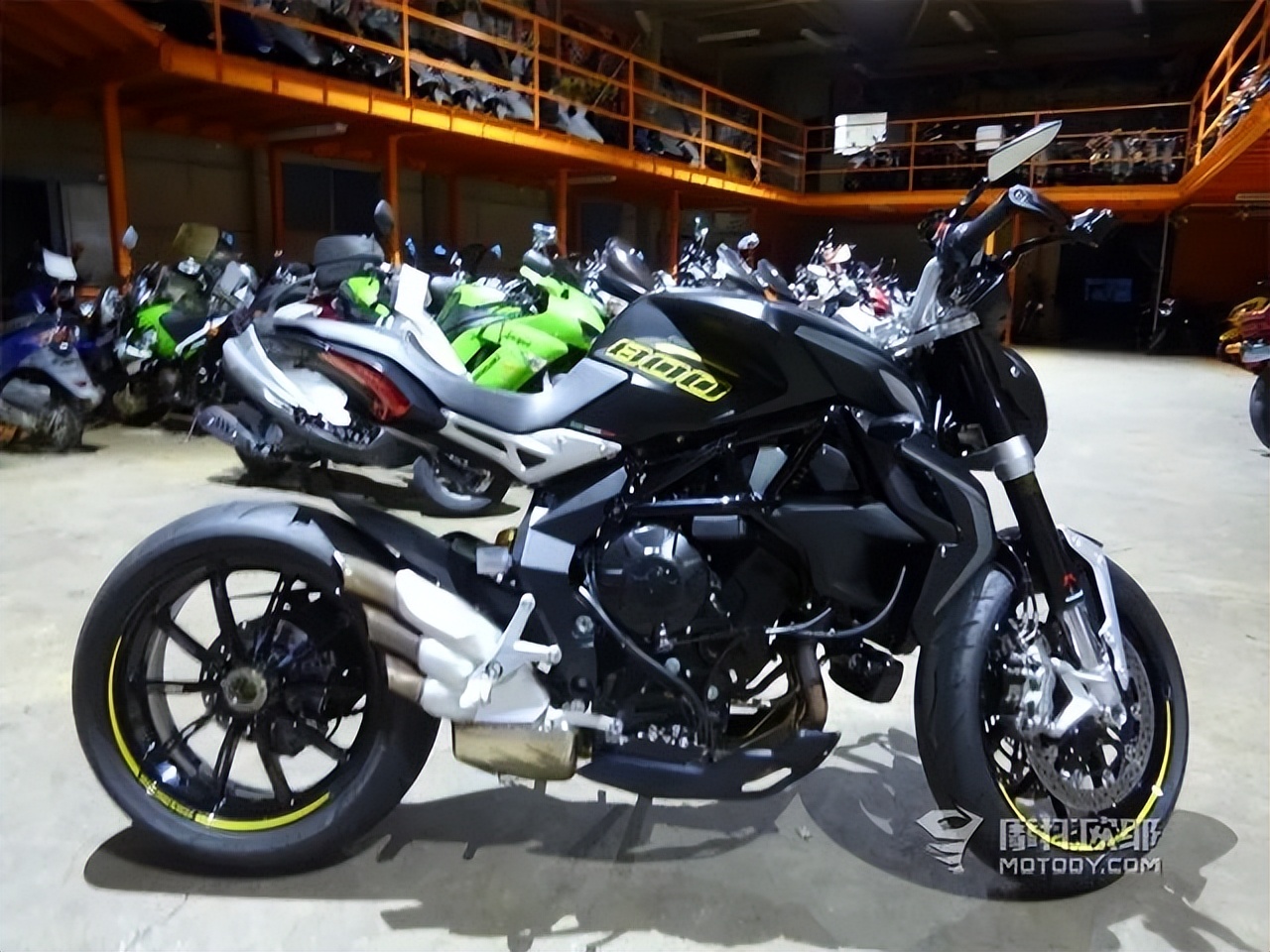 全新奥古斯塔5折出售，买库存车前建议先看懂此文丨菜鸟学院