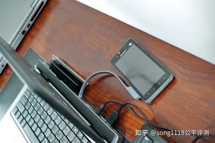 坚果ntn显示器,坚果TNT工作站显示器