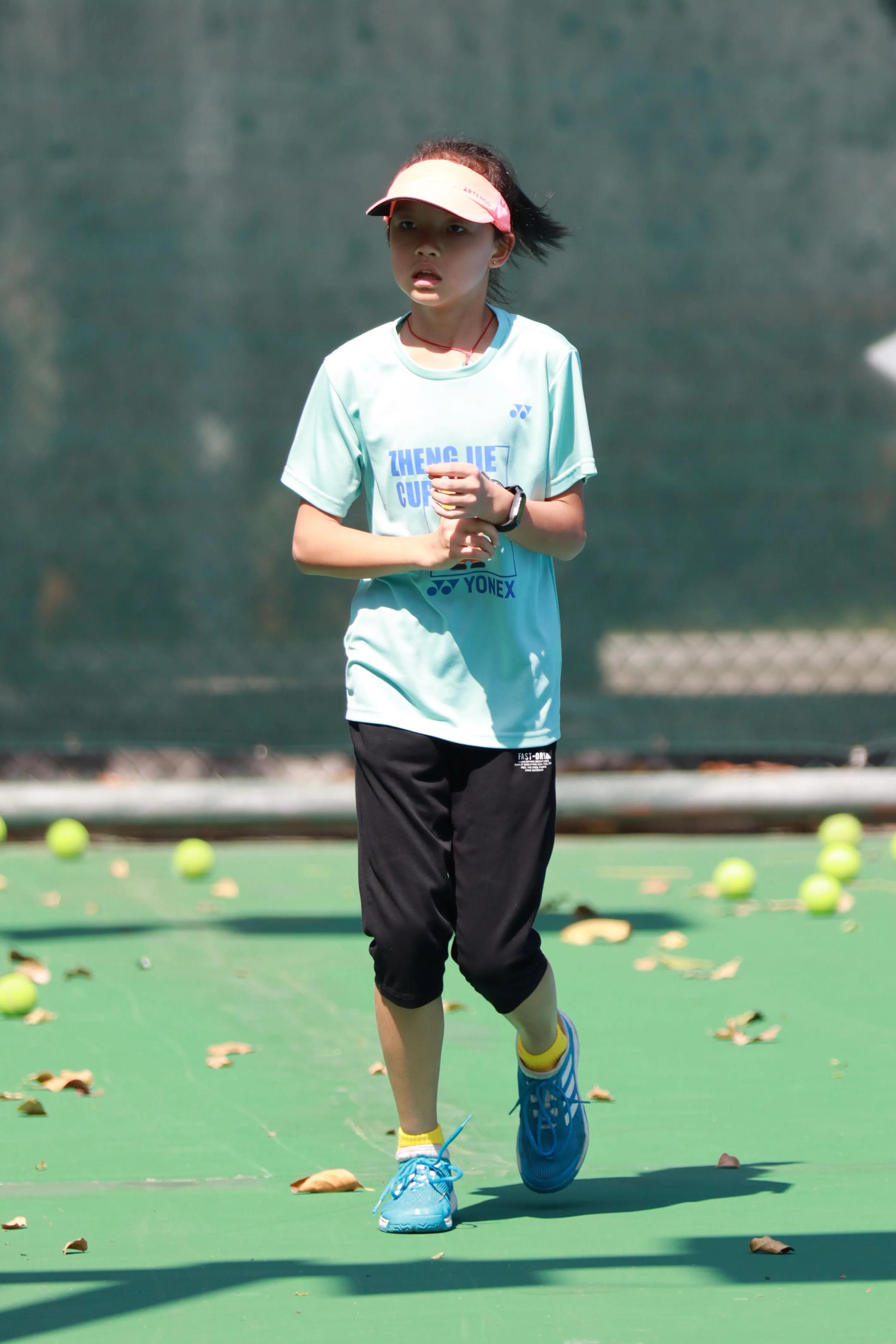 爱思小白测评,爱死小白三代和大白兔二代