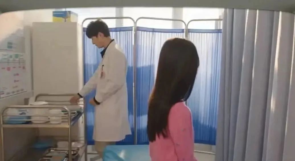 多名女子反映在医院体检时被猥亵,女子体检时被男医生猥亵