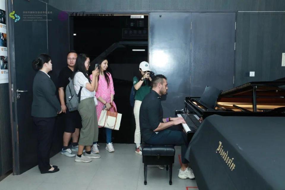 城市探索ing！跟随清华学子脚步，一起发现深圳！