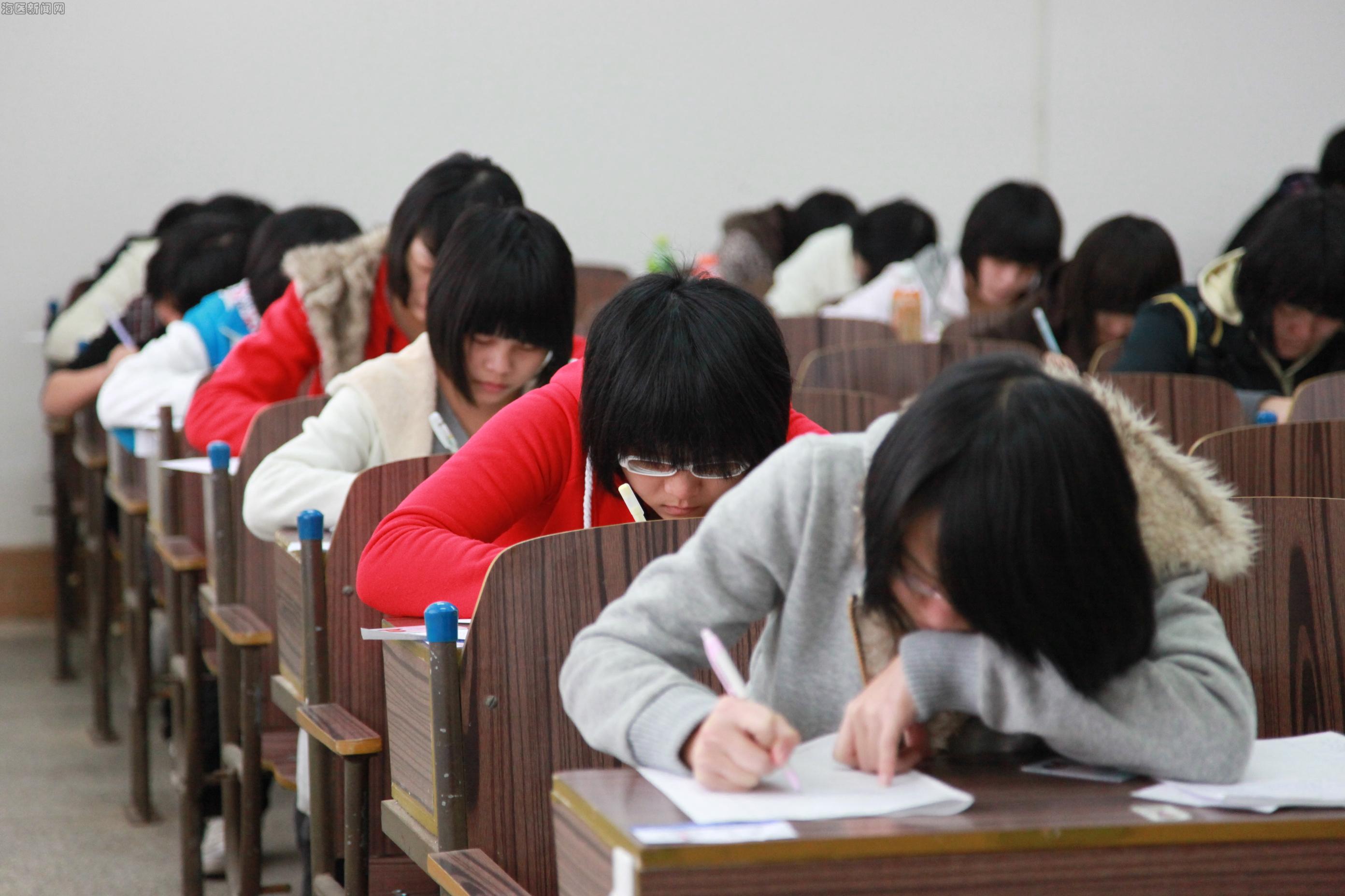 中专学历提升本科最快几年,高中学历怎么最快拿本科