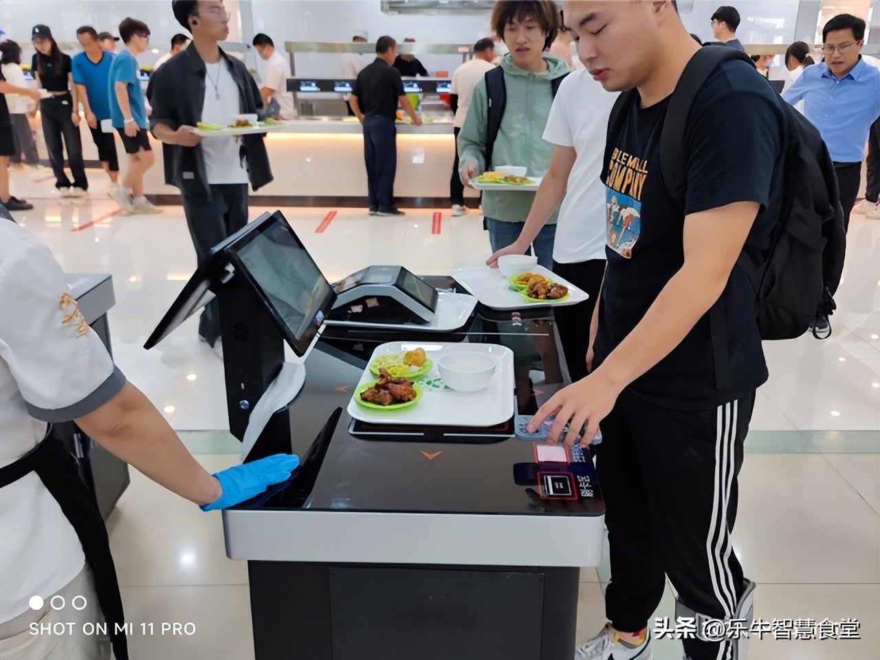 餐饮智能管理体系建设方案,智慧餐饮管理系统应用不足之处