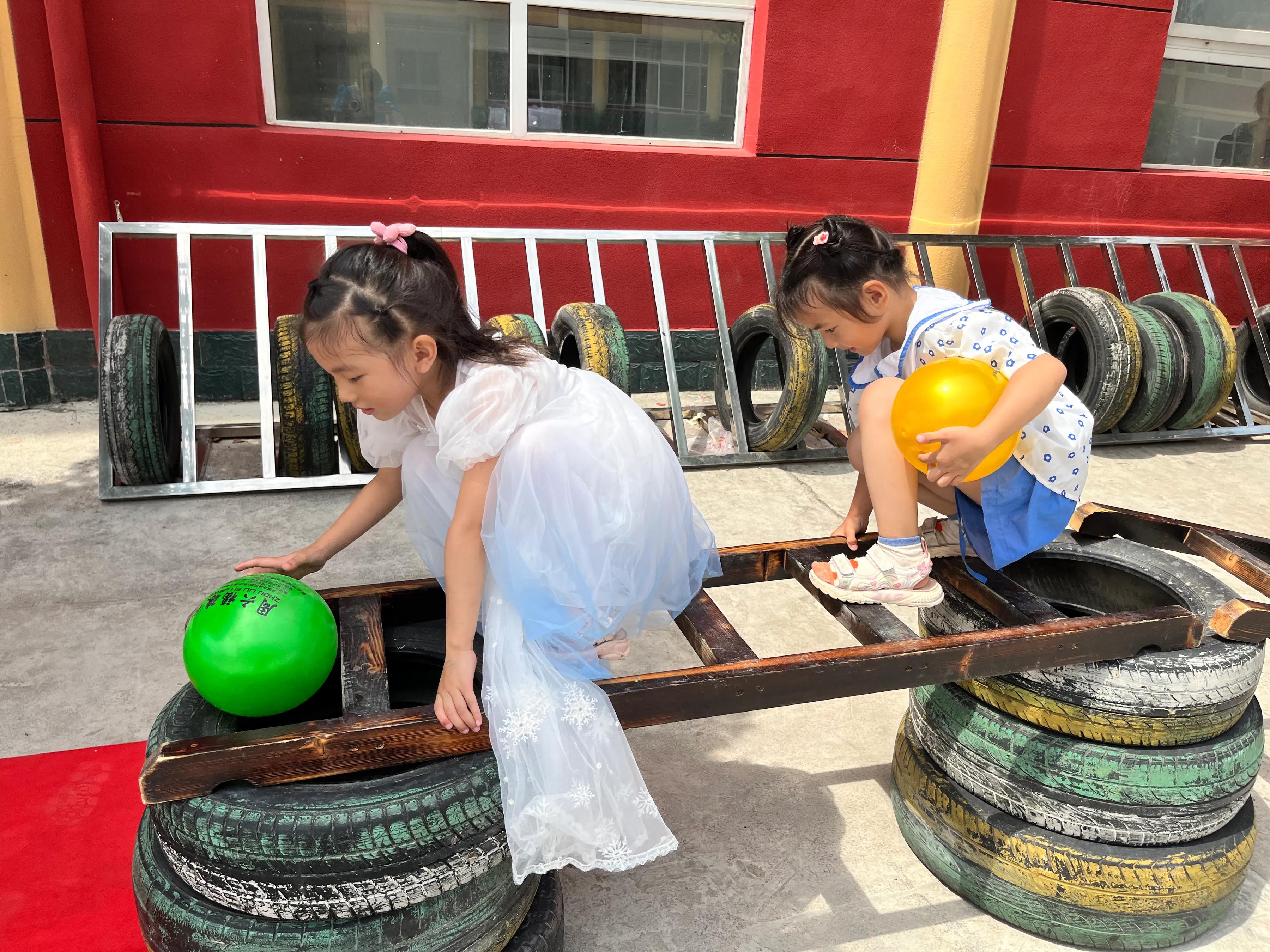 老虎出洞幼儿园户外游戏,幼儿奇妙游戏