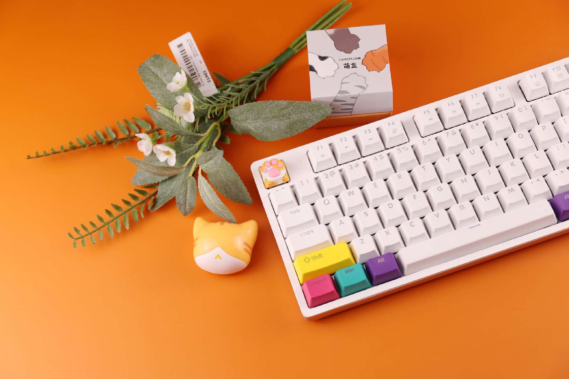 zomox键帽,rog与zomo联名键帽