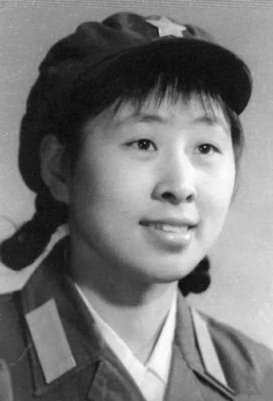 「战友美文」女作家张雪梅长篇小说《曾是女兵》（连载41）