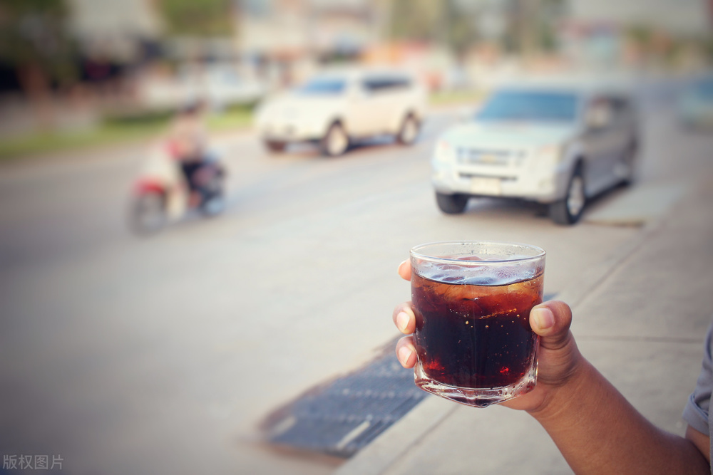 墨西哥2.5升可乐多少钱一瓶,墨西哥可乐小镇