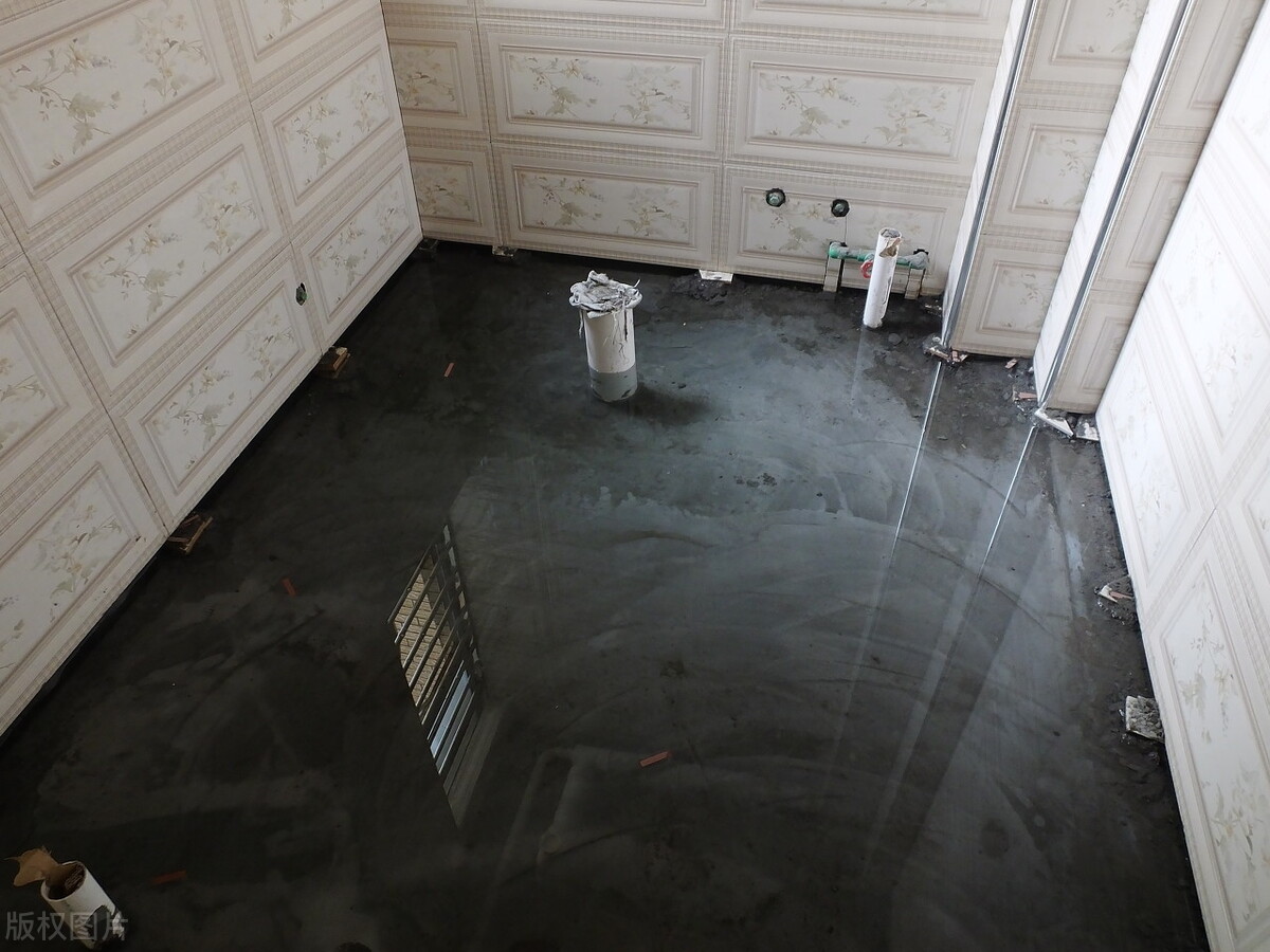 5万穷装攻略成都,5万穷装112平黑白极简