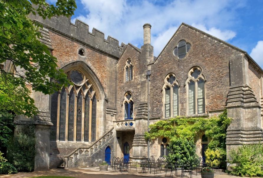 中世纪宗教修道院,中世纪修道院与宗教历史