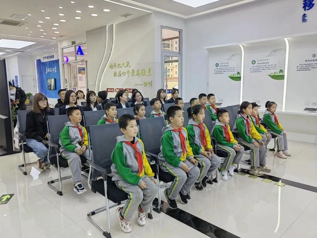 包头市包钢实验二小·体验税收时空之旅，我是小小“税”法宣传员