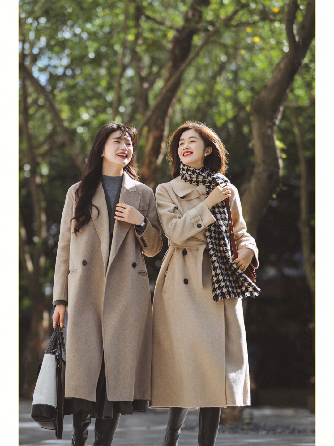 今年最实用的大衣穿搭技巧,牛仔拼接假两件针织衫搭配大衣