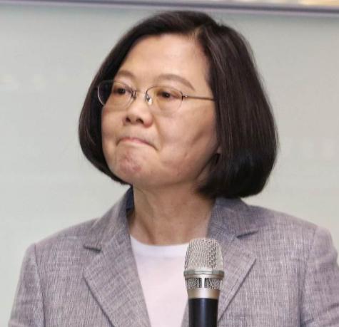 台湾真的备战才能避战？张秀叶：靠买美国*器武**避战如同蚍蜉撼树