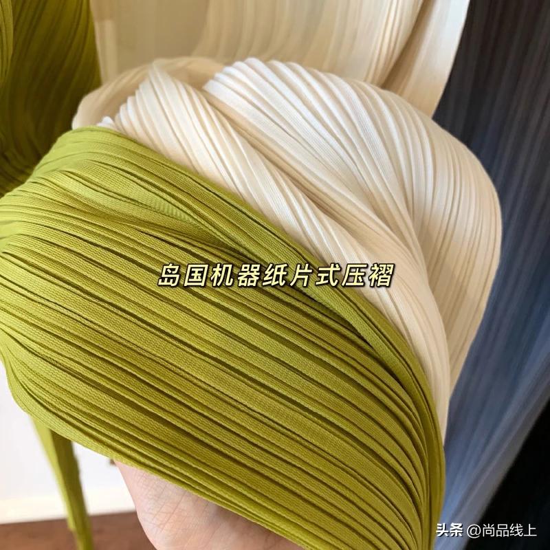 一个被褶皱服饰承包的夏天，【FBee菲必】永久褶皱，⁮不用熨烫