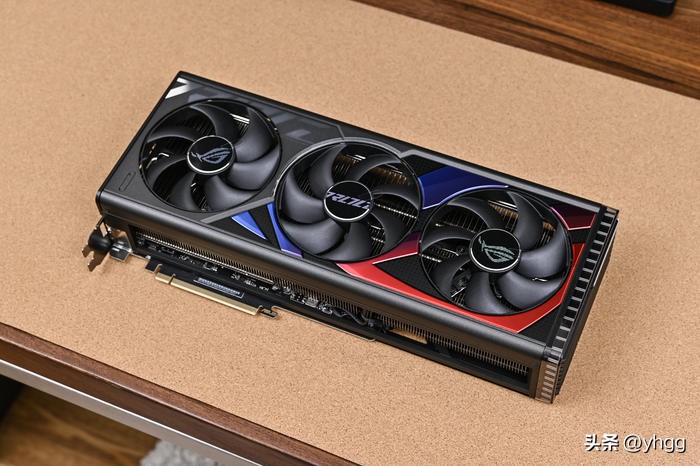 黑金全塔海景房——ROGZ790HERO+4080猛禽+追风者NV7装机展示