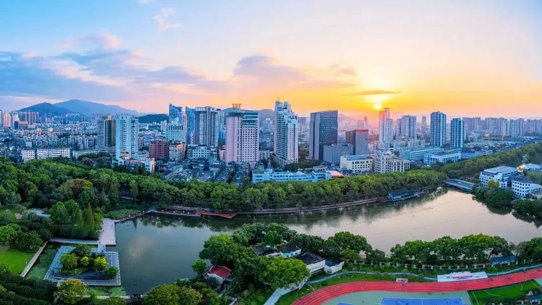 中国风水最好的9大城市排名图片,中国风水最好的地区