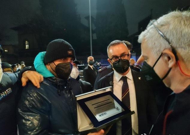 穆里尼奥帮助国米卫冕，哪怕自己无人可用，也要送来神锋攻城拔寨