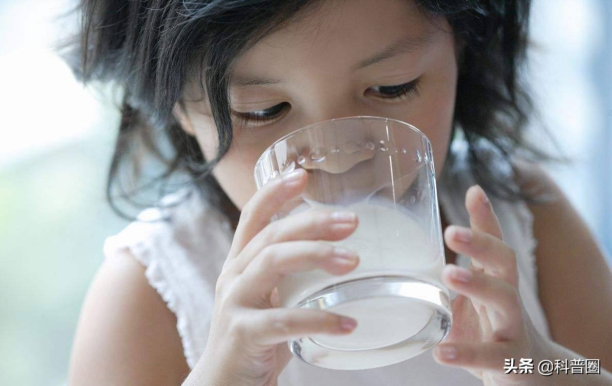 放了防腐剂的牛奶会致癌吗,牛奶中全是防腐剂有毒还致癌